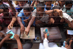 At the cash desks of Bagachra in southwest Bangladesh money frantically changes hands. Each purchase has to be documented by the local authorities and confirmed with a receipt. For this authentification buyers pay approximately 500 Taka (5, 75) and are then the official owner of the cow in Bangladesh.